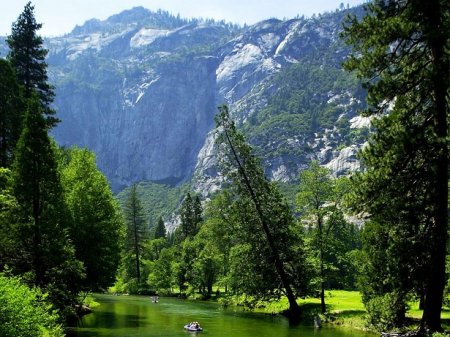 Долина Йосемити в национальном парке Йосемити