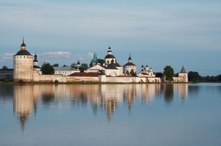 Кирилло-Белозерский монастырь в парке Русский Север