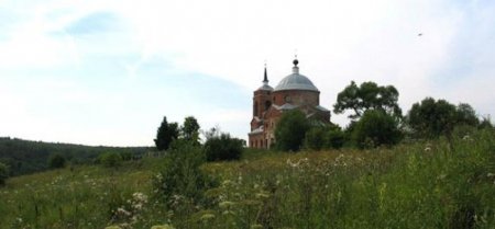 Никольская церковь в парке Угра